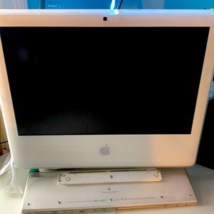 IMAC Computer with Keyboard!